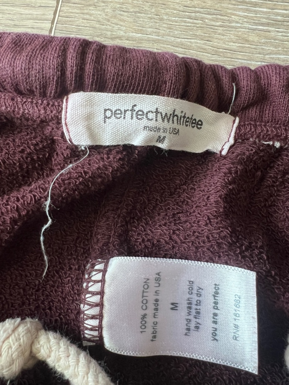 Perfectwhitetee johnny
french terry easy sweatpant medium burgundy purple - Picture 3 of 3